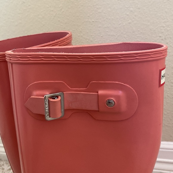 Pink Hunter Boots - size 8 - Picture 4 of 6